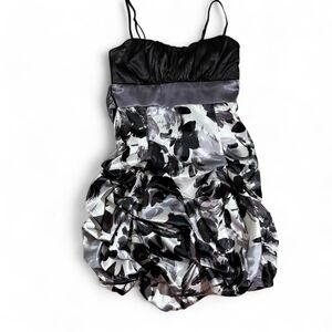 Y2K Vintage Ruby Rox Grunge Black Silver floral bubble hem mini dress | Size 5